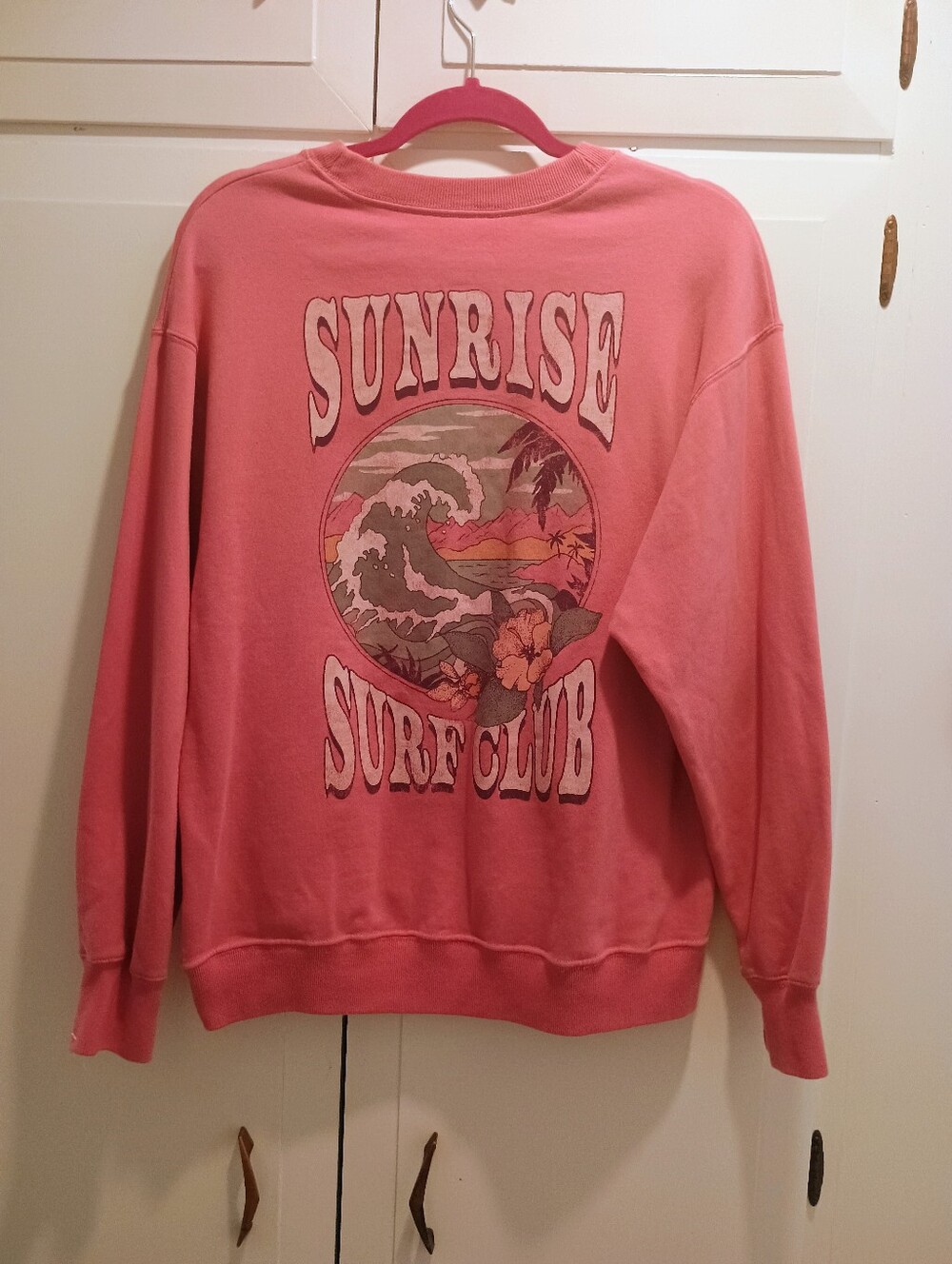 Hollister Oversized Sunrise Surf Club Pink Graphic Sweatshirt
